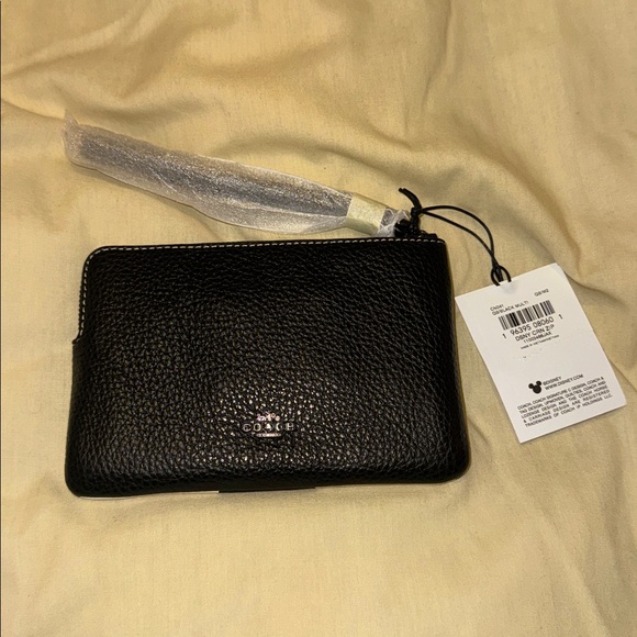 NWT Limited Edition Disney x Coach Mickey Mouse Wristlet - Picture 2 of 4